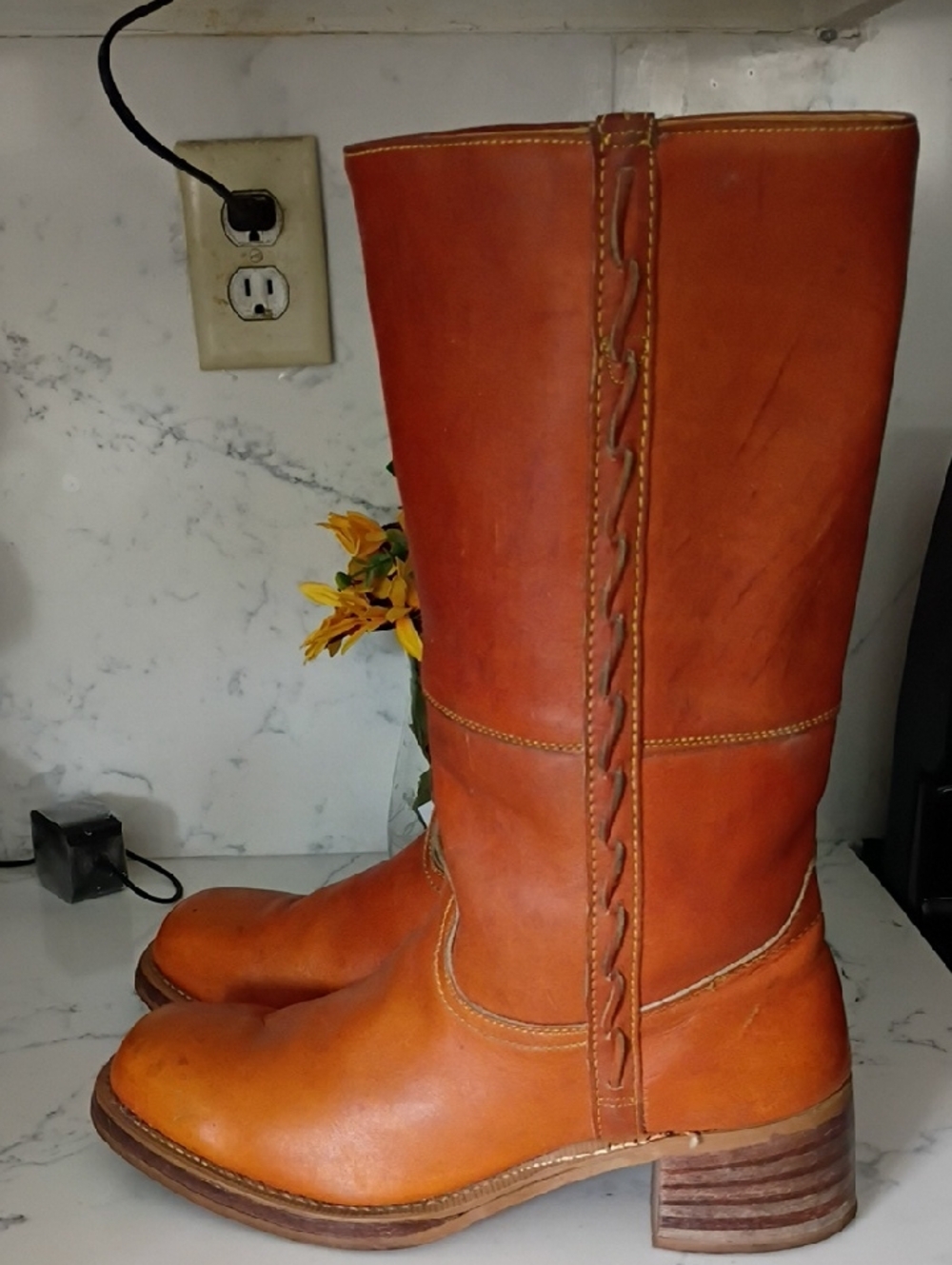 VINTAGE men’s Tall Leather Boots - Brown